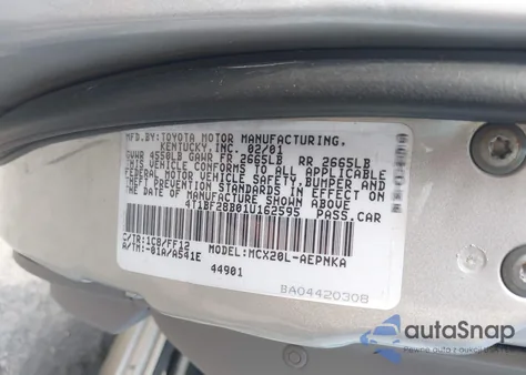 2001 Toyota Avalon Xl z USA, uszkodzony, nr VIN 4T1BF28B01U162595